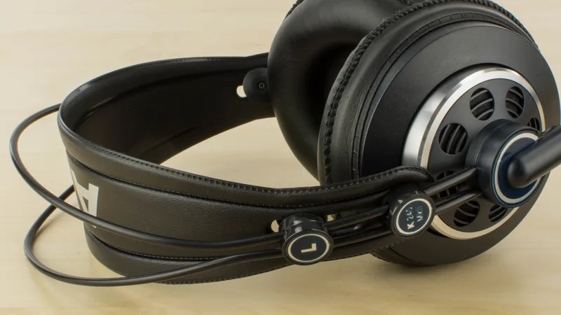 AKG K240 MKII