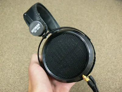 Hifiman HE500